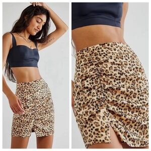 Free People Avas Satin Leopard Print Ruched Slit High Waist Mini Skirt Size 0